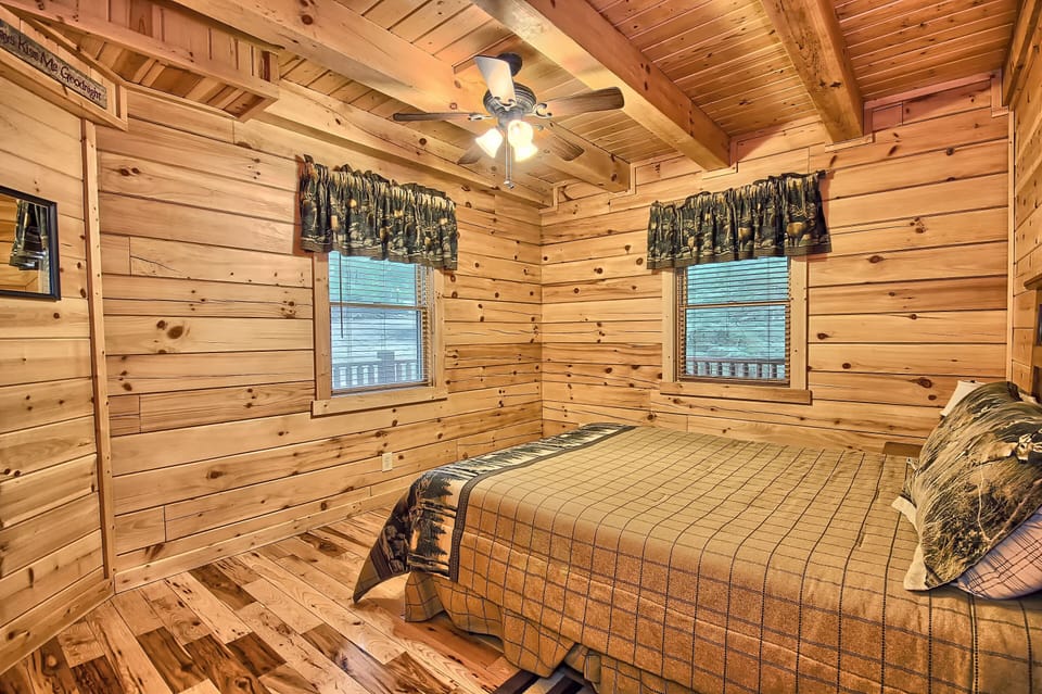 Private Bedroom 4, on Main Floor, with Queen Bed and Ceiling Fan
