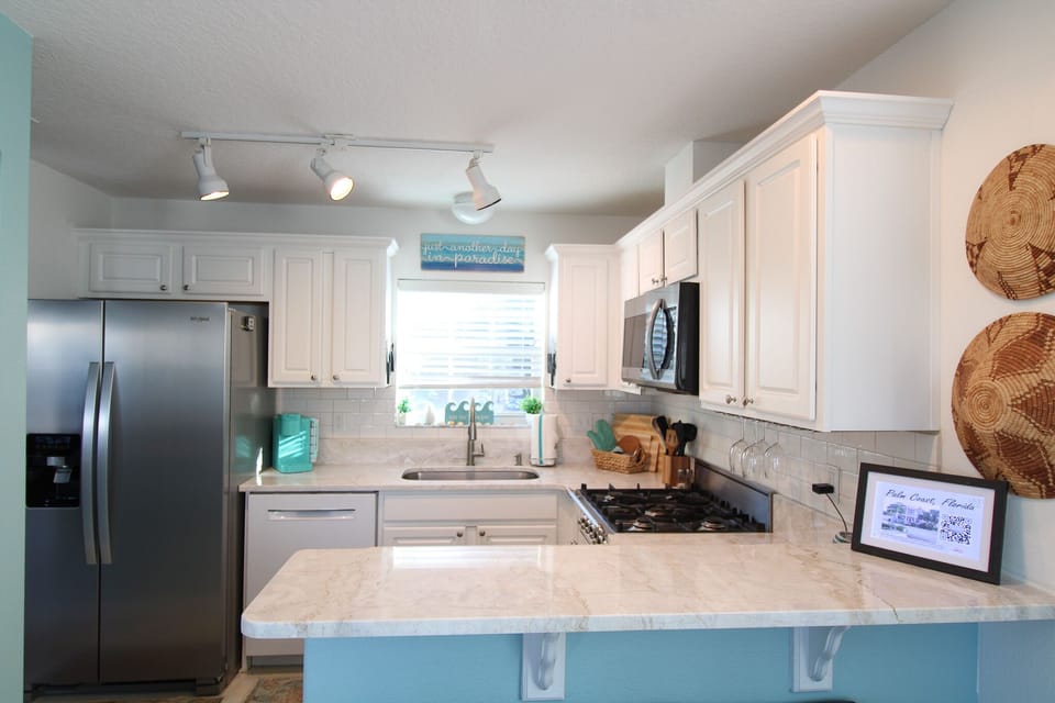 Fully stocked kitchen