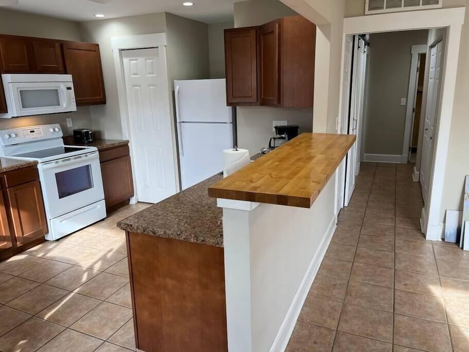 Kitchen and hall to bedrooms, bathroom and laundry