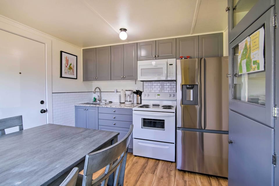 Kitchen | 1,137 Sq Ft | Single-Story Home | Pet Friendly w/ Fee