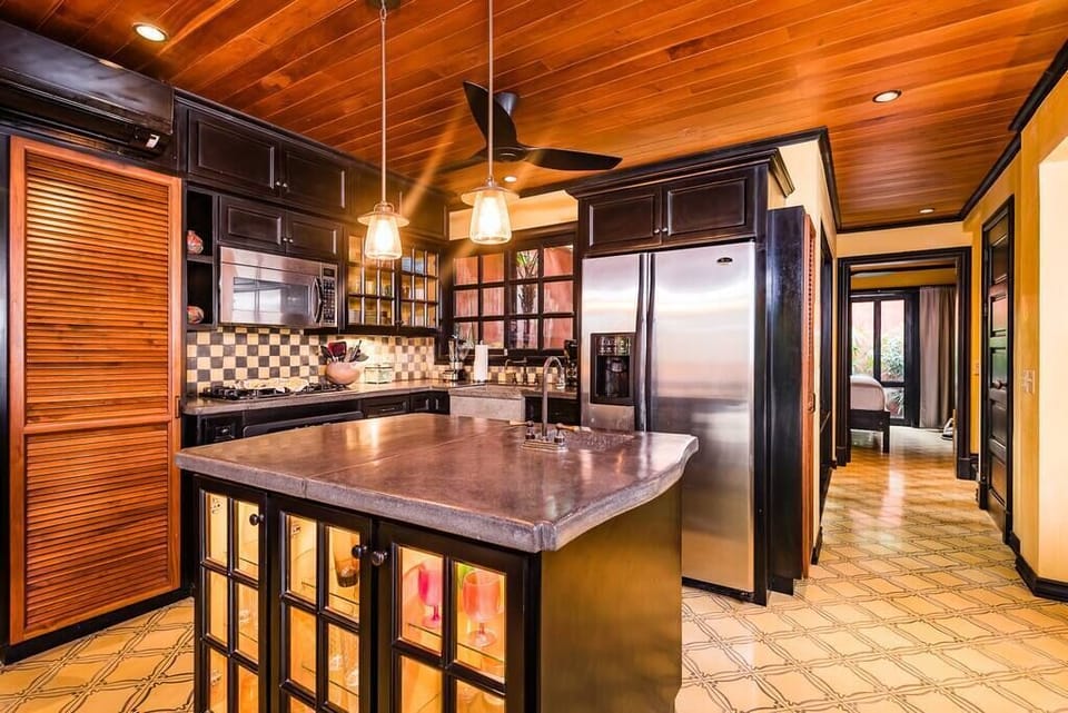 Fully equipped kitchen!
