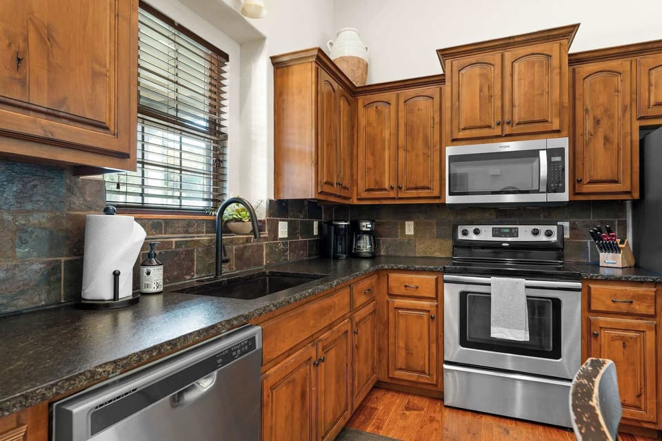 A great kitchen equipped with everything you might need for your stay!