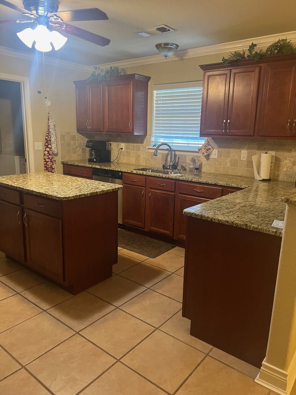 Nice kitchen, micro wave, coffee maker, stove, most kitchen needs provided