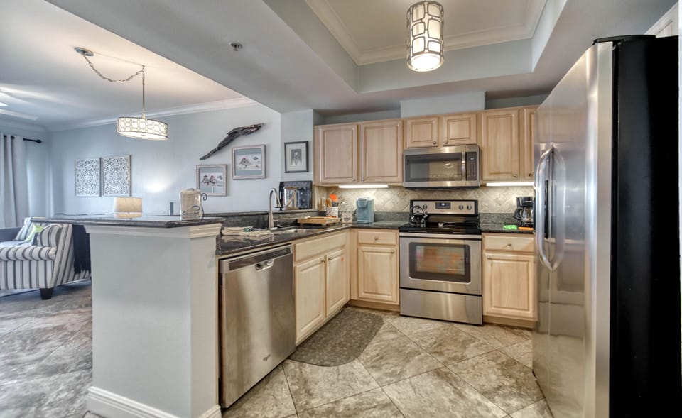 Crystal Tower, 2 Bedroom 2 Bathroom, sleeps 6. Managed by Island Rentals.