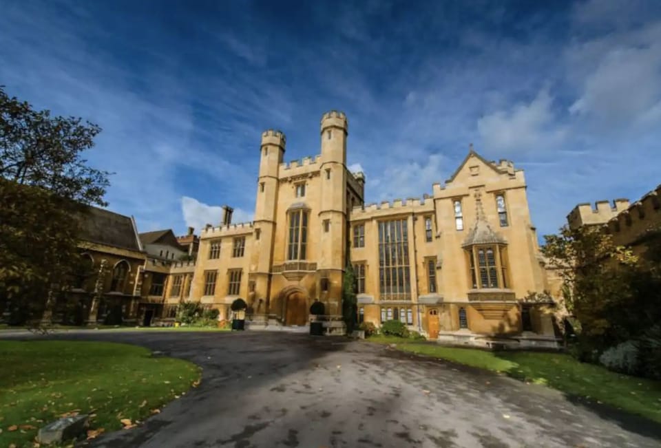Lambeth Palace (3 minute walk from the apartment) and on the same street