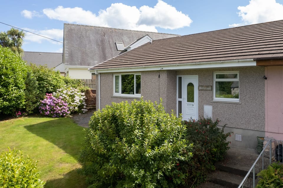 Peaceful, Dog Friendly Cottage