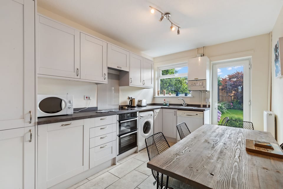 Peaceful, Dog Friendly Cottage