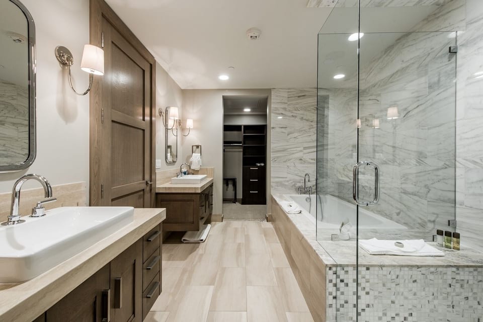 Flooring, Indoors, Floor, Room, Bathroom