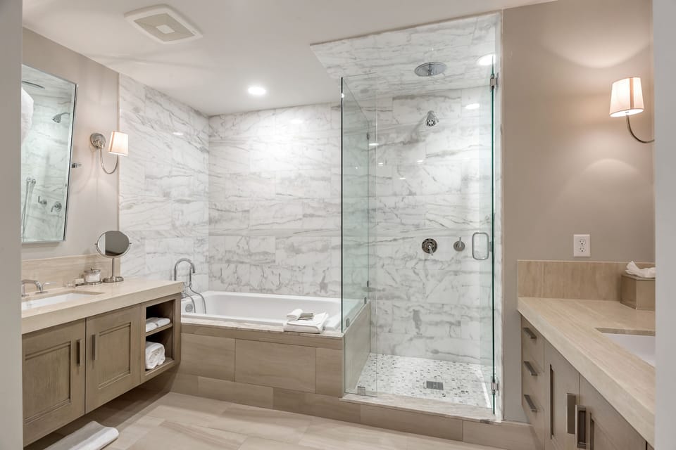 Room, Indoors, Bathroom, Tub, Flooring