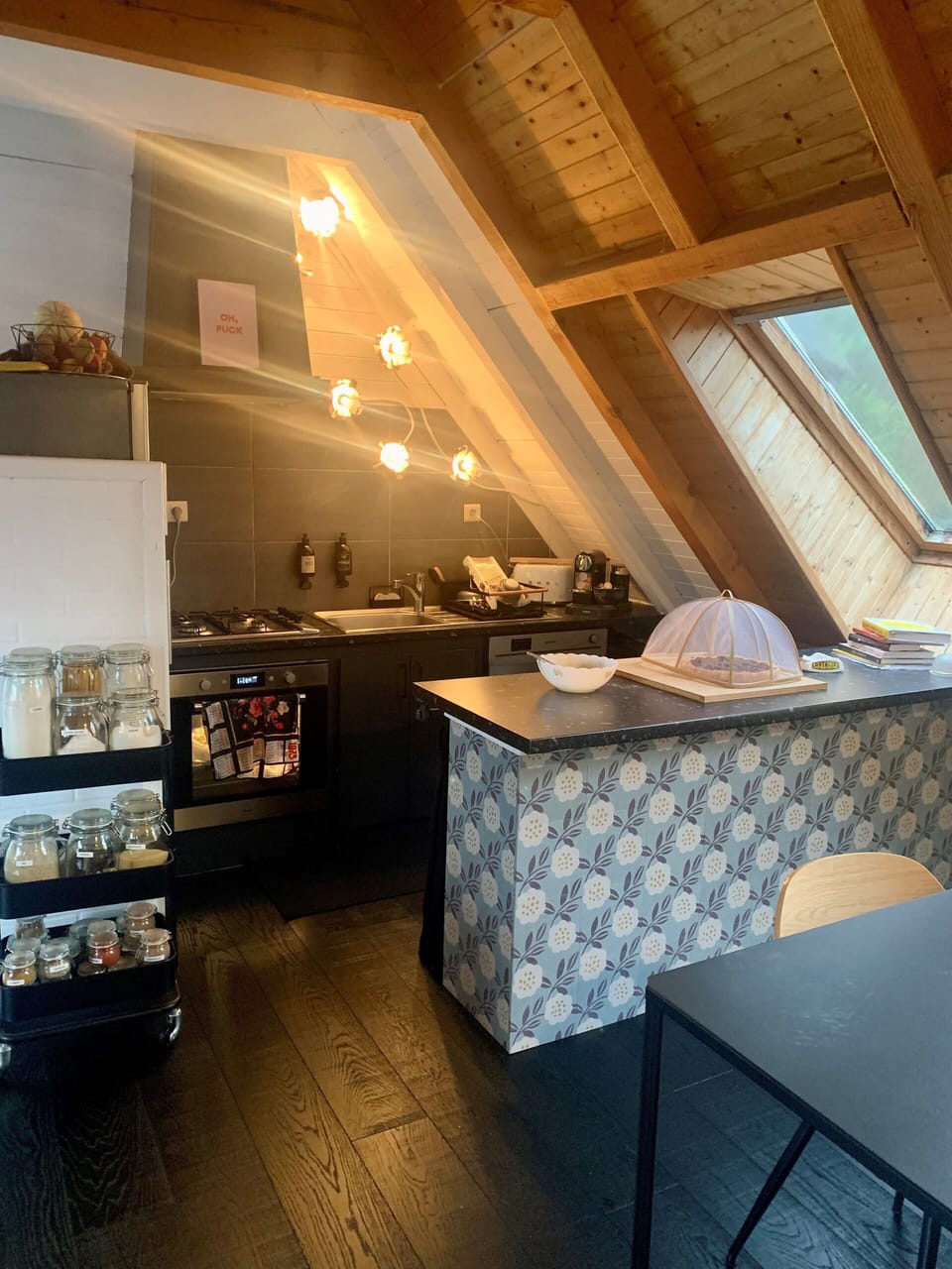 Private kitchen