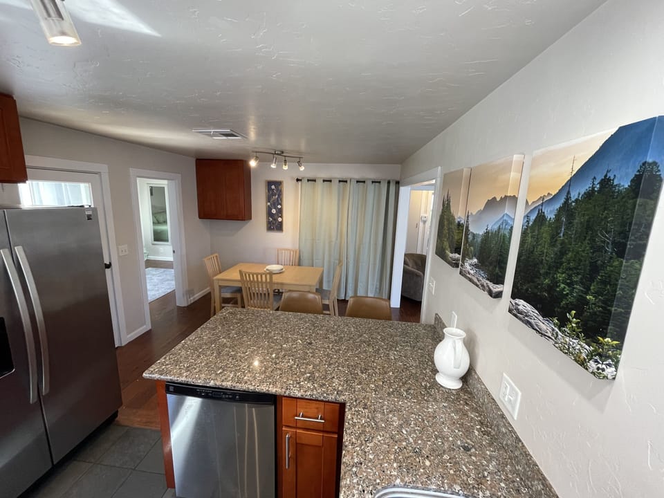 Granite countertops.