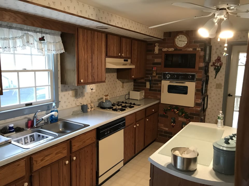 Fully stocked kitchen