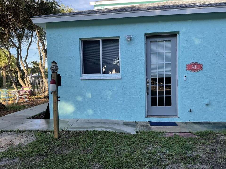 Private Entrance and Parking