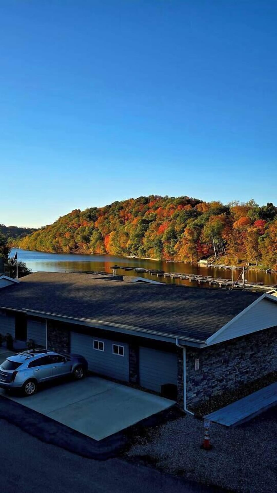 3b342e93-a2f0-43a9-8f00-ff9ba42bd8a7