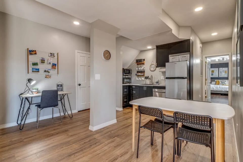 Dining area and desk space.