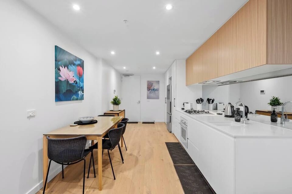 Kitchen & Dining view