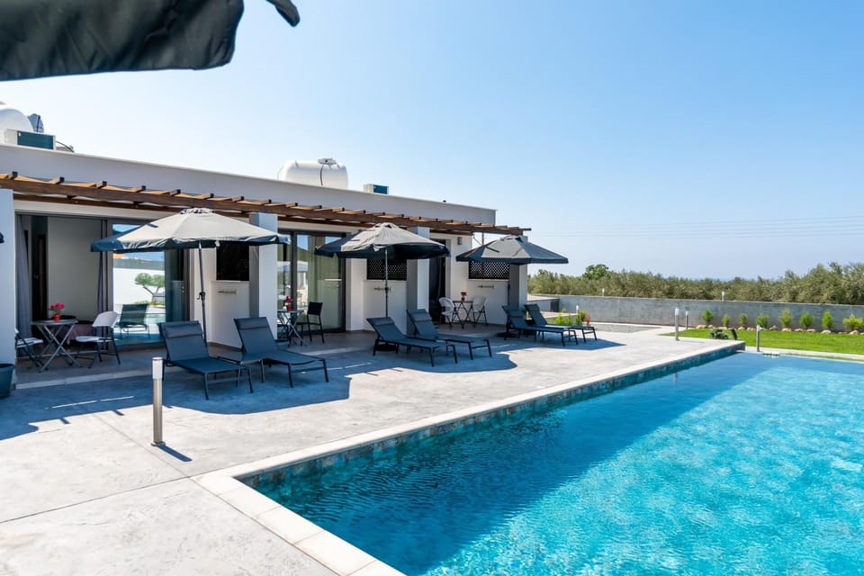 Antesia Coral Bay Resort Double room No.5 (9597)