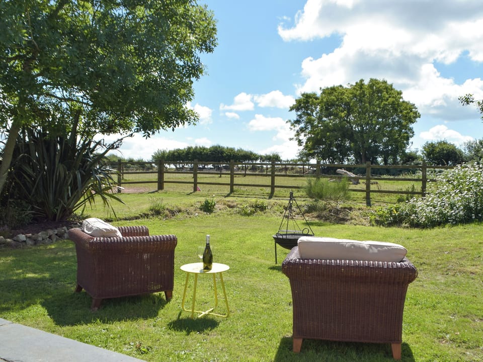 Garden | Hafan Fach Cottage, Stackpole