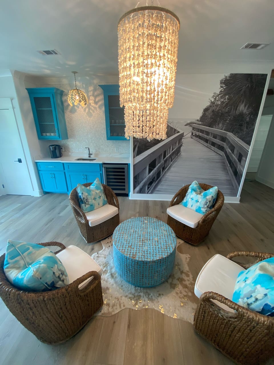 Bedroom Floor Sitting area 