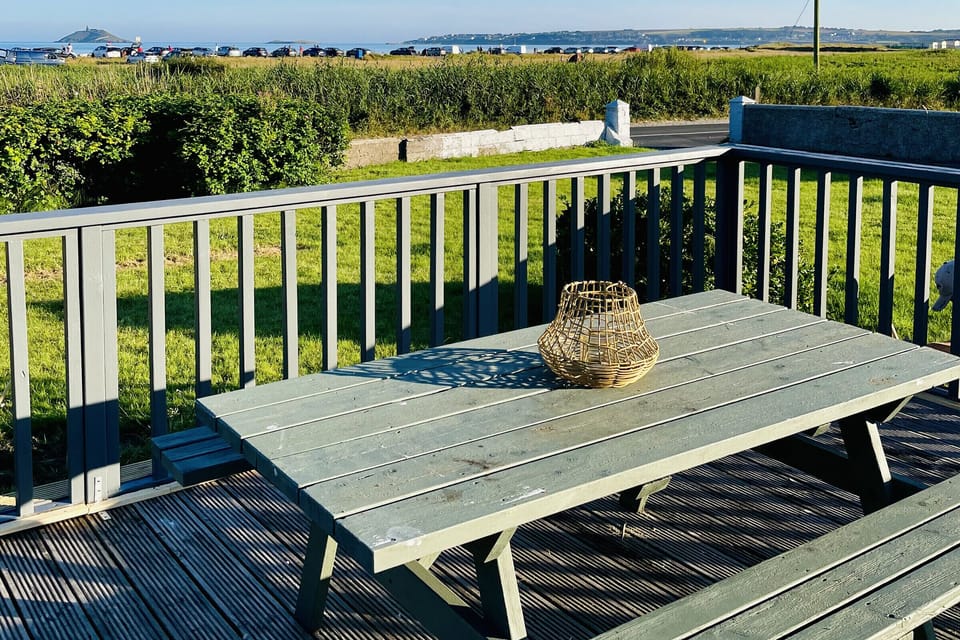 Wavecrest Holiday Cottage, Garryvoe, East Cork