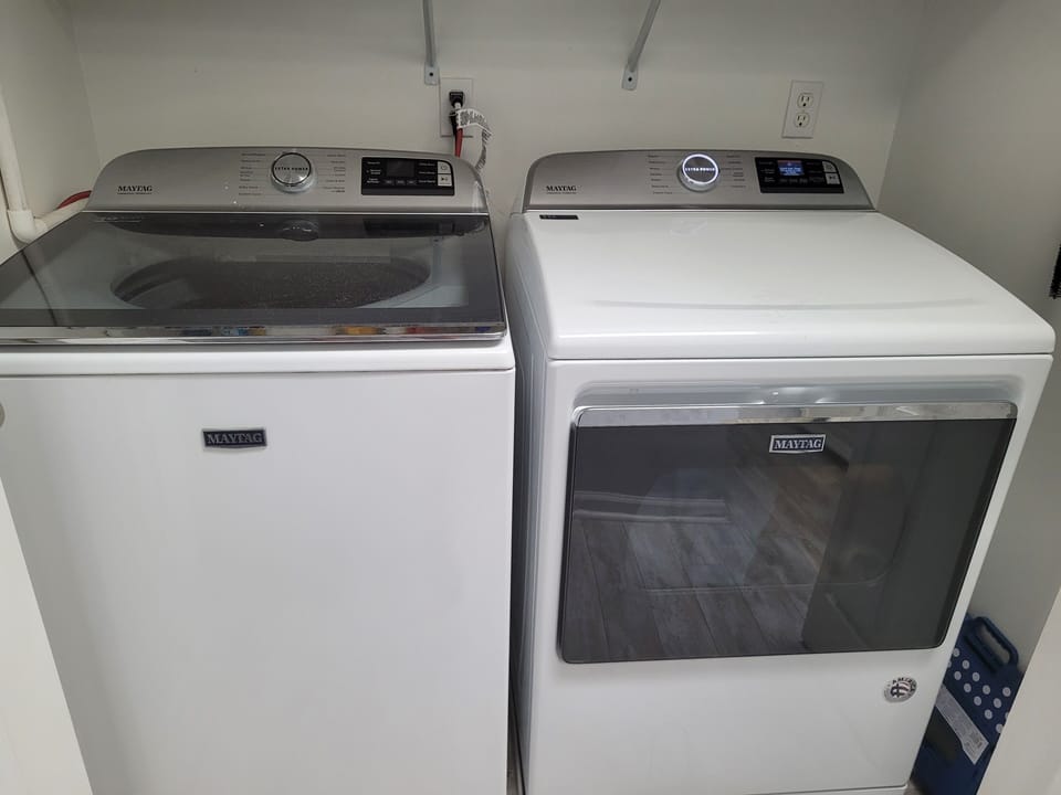 Maytag washer & dryer upstairs