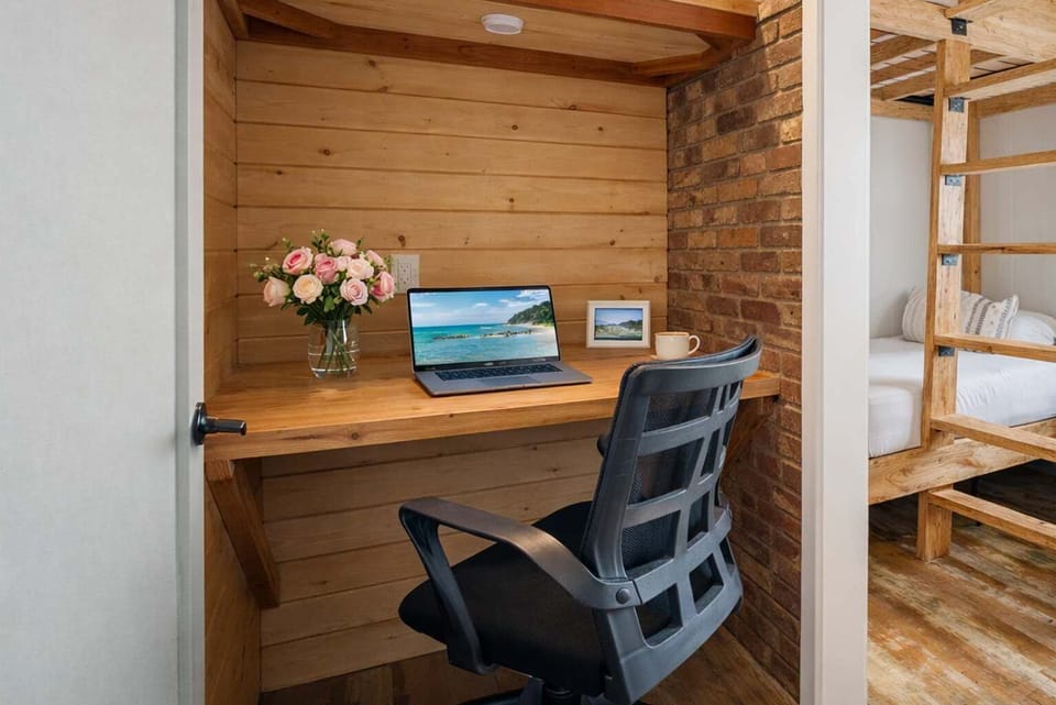 Built-In Desk and Reading Nook Beside Bunk Beds — A Bright, Functional Space for Work or Quiet Time