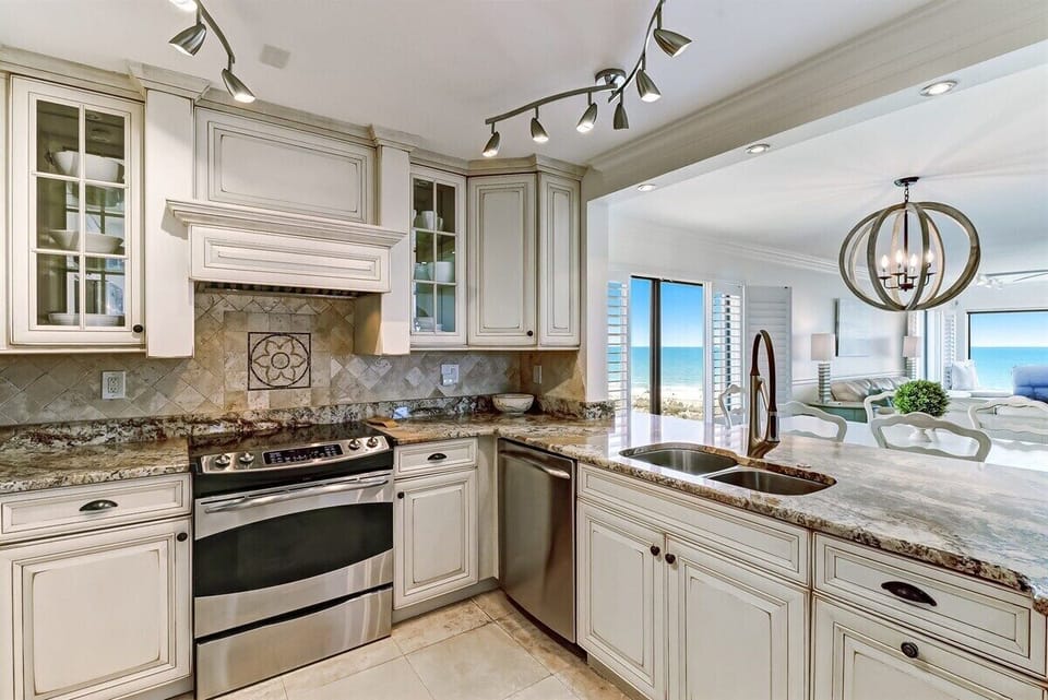 Beautiful Kitchen with Beautiful Views