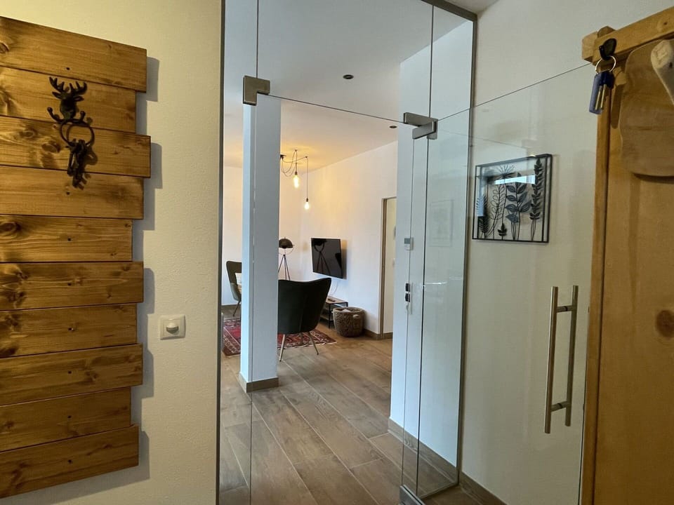 Wood, Flooring, Ceiling, Building, Art, Door, House, Hardwood