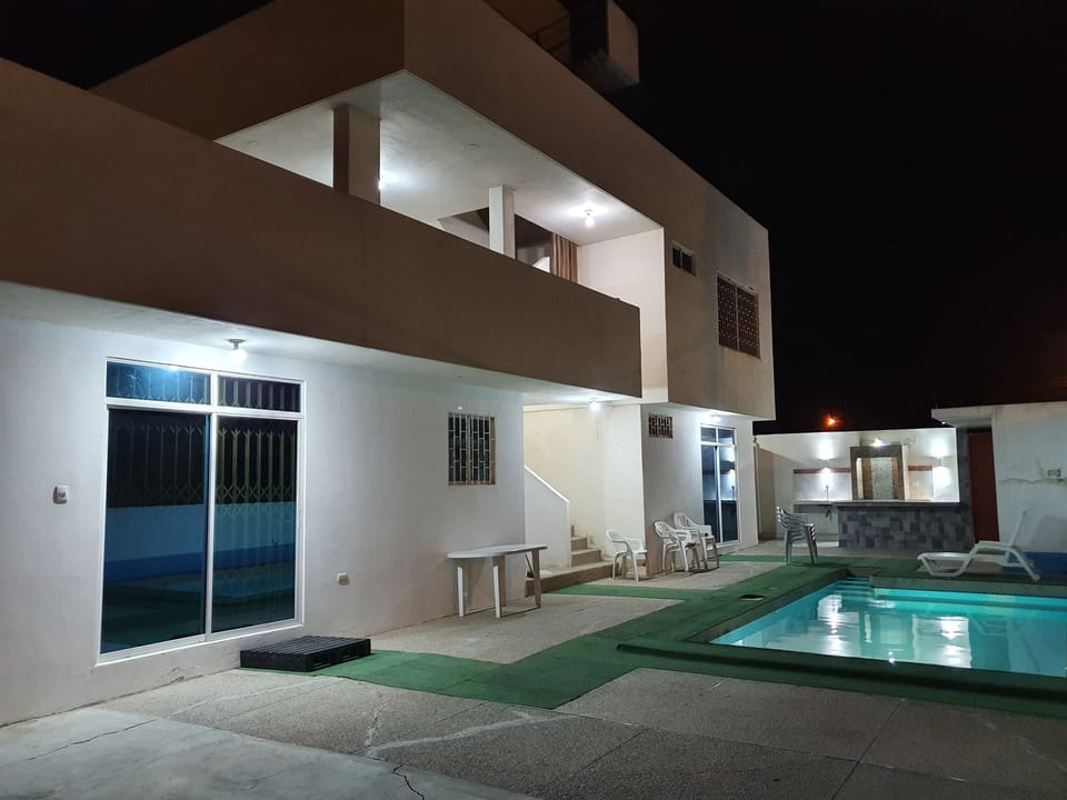 House night picture