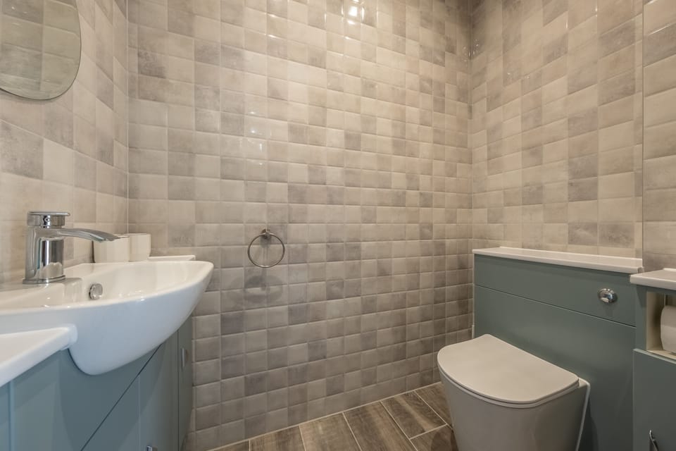 Ground floor: The downstairs cloakroom