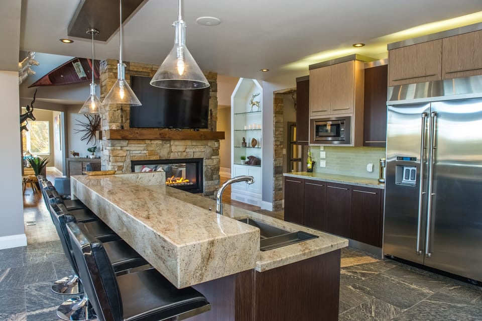 Well equipped kitchen
