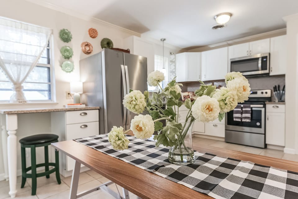 Kitchen table