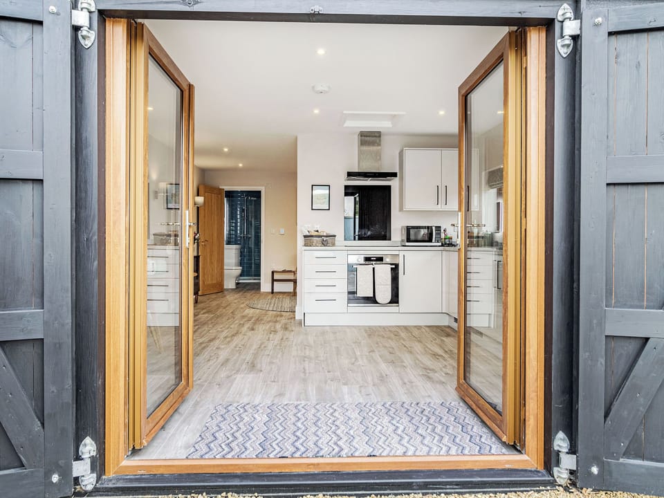 Main entrance | Wisteria Lodge - Roydon Retreats, Roydon, near Diss