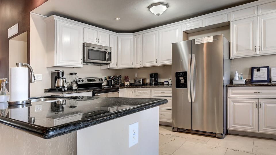 Main kitchen