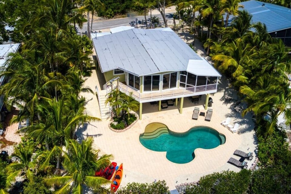 25-N-Bounty-Ln-Key-Largo-FL-Aerial-2-vacation-rentals-florida-keys