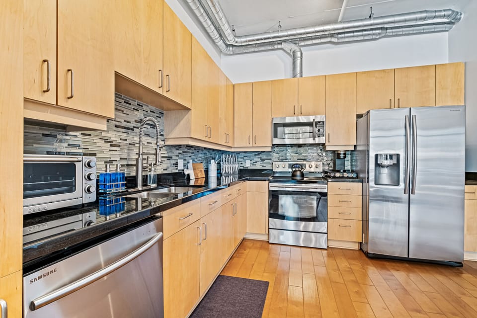 Kitchen 