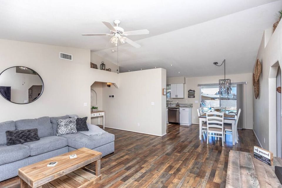 Living area with open concept to the dining/kitchen area