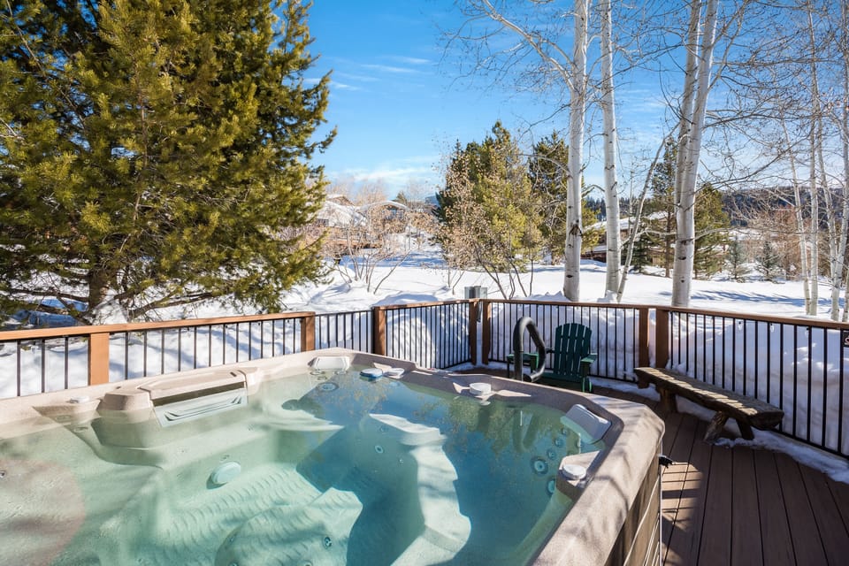 Community Hot Tub