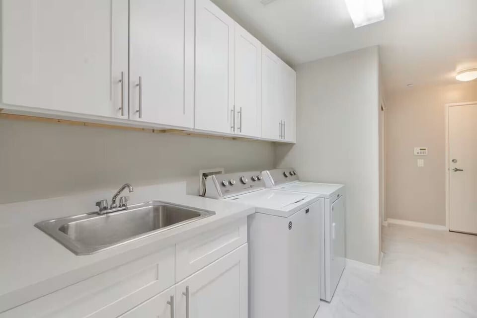 Large Laundry Room.