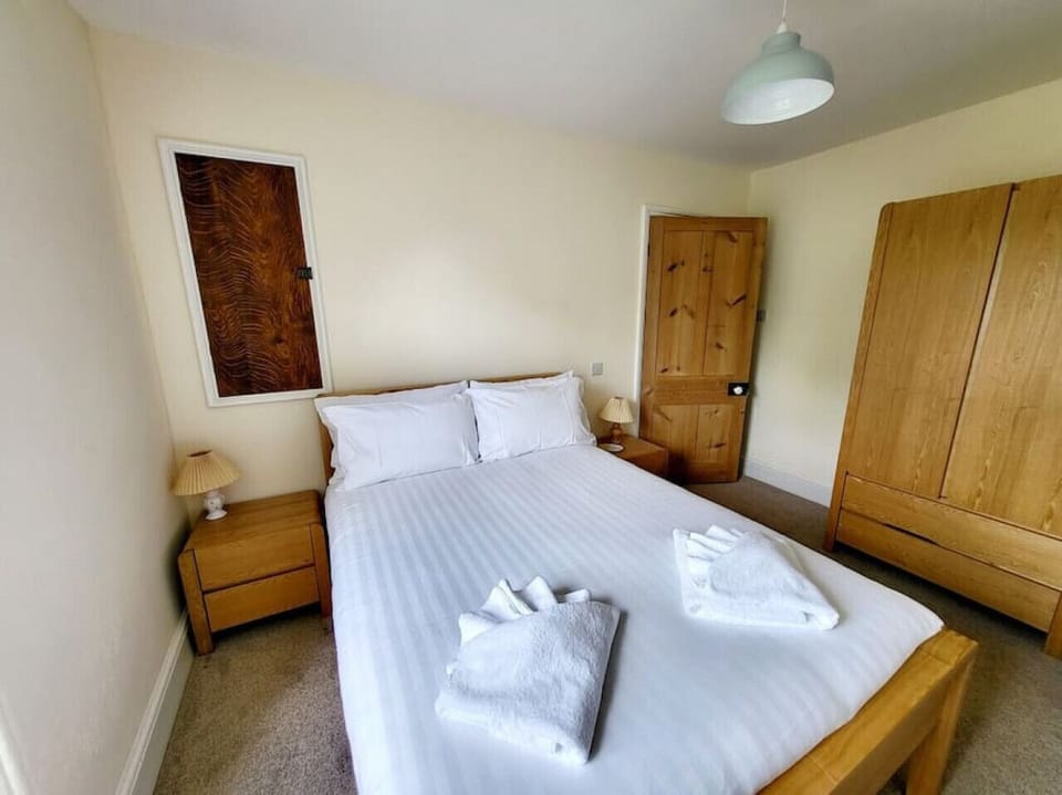 Double Bed in Bedroom