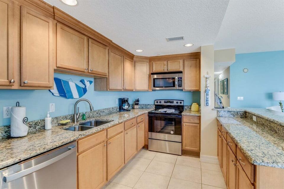 Fully stocked kitchen