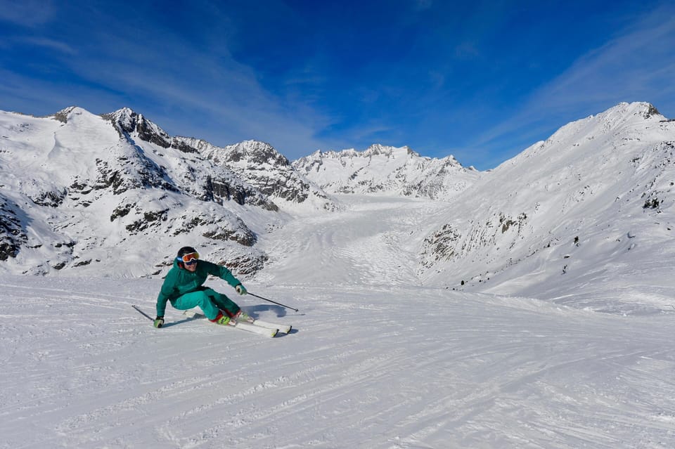 Snow and ski sports