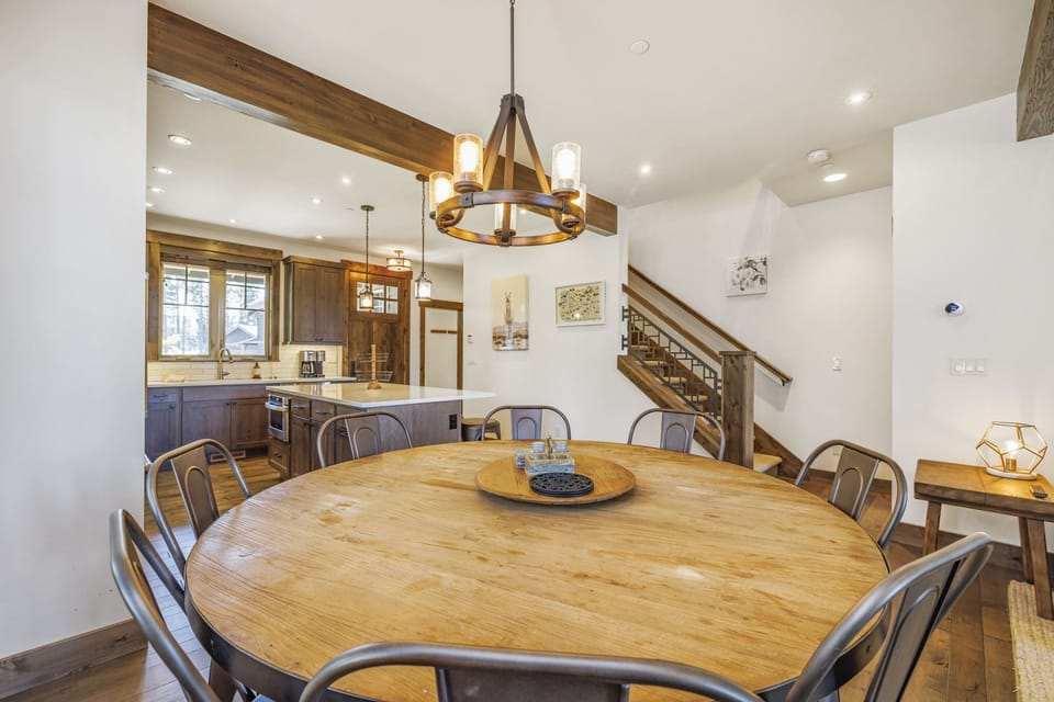Open-Concept Dining + Direct Access To Kitchen