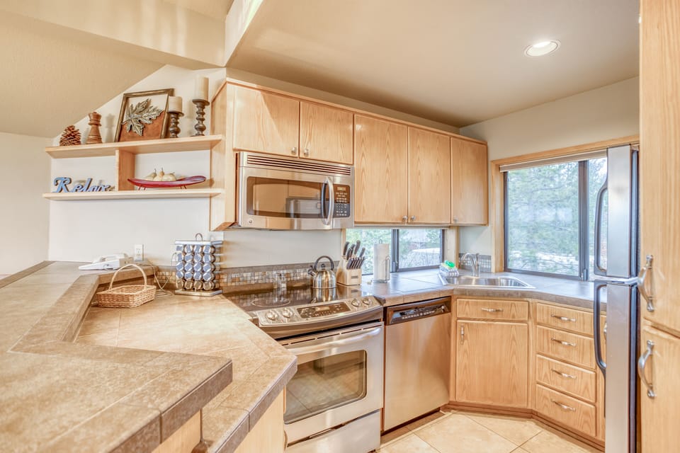13-River Ridge 421A