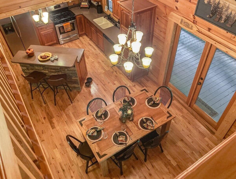 The open floor plan always makes gathering easy here!
