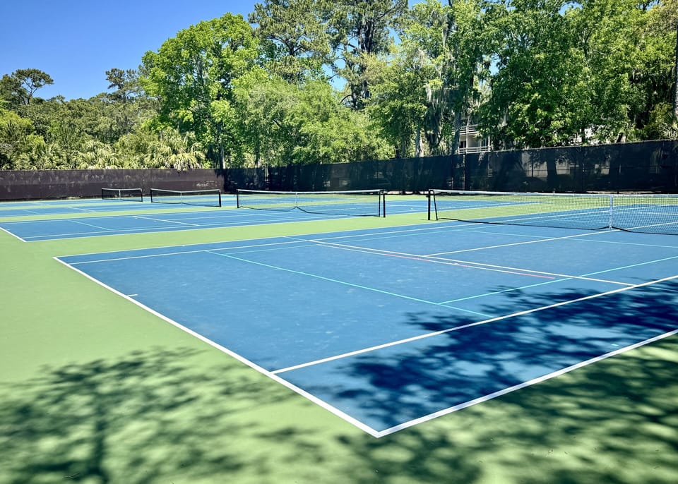 Pickleball and Tennis Courts