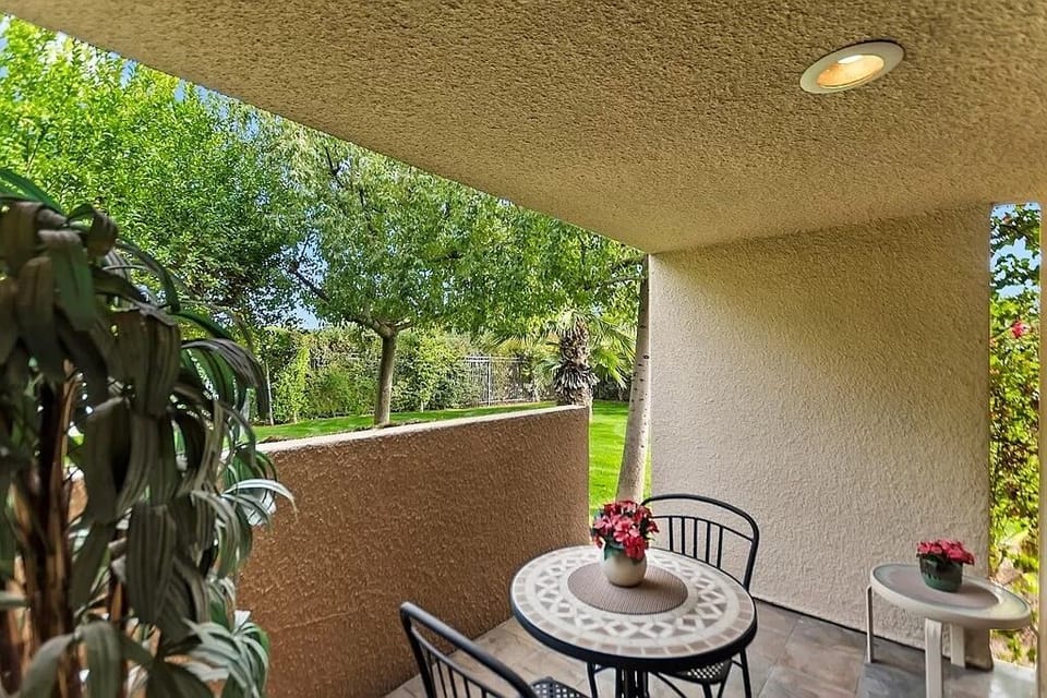 Northeastern patio, accessible from both bedrooms