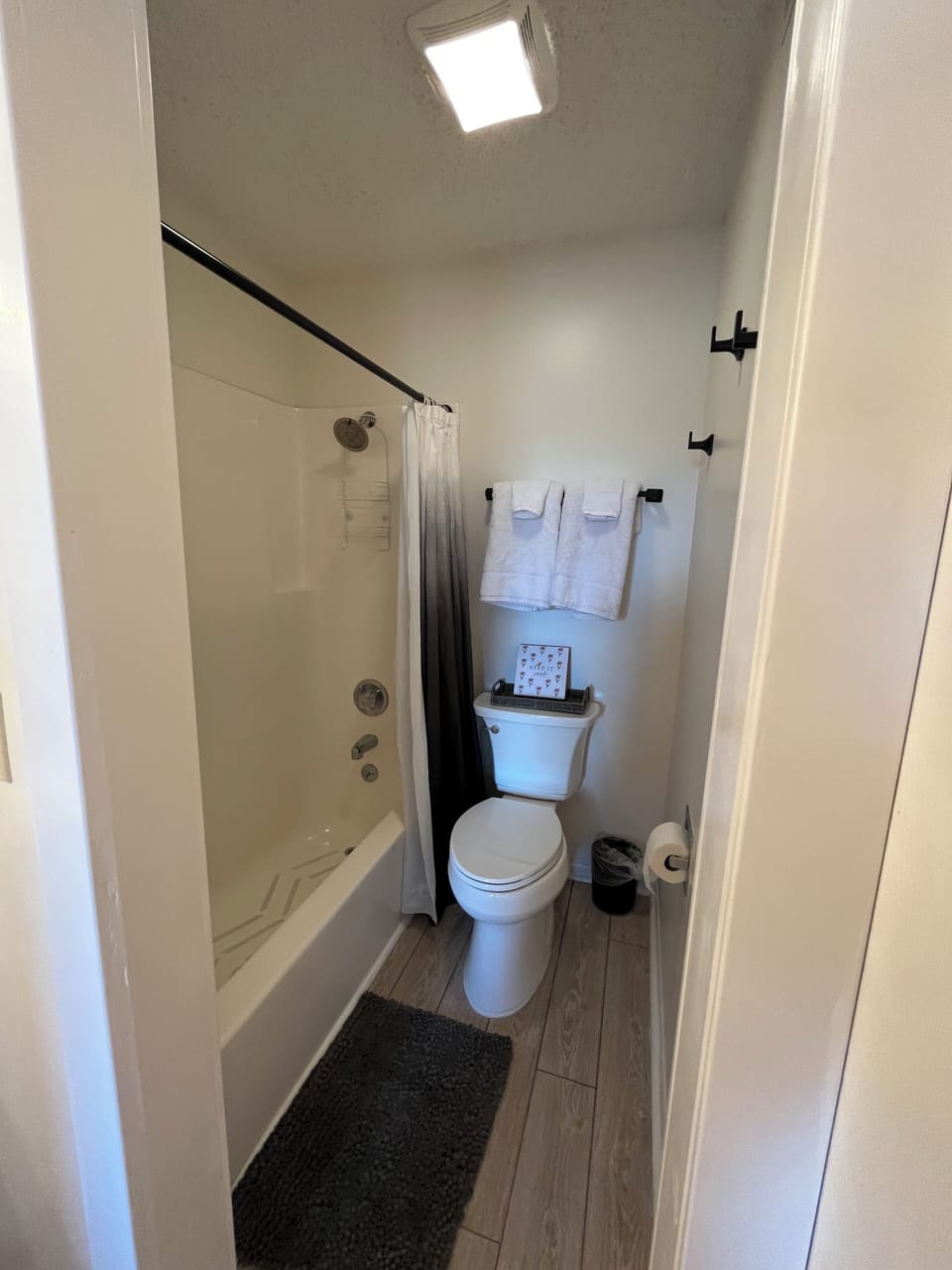 En-Suite Bathroom