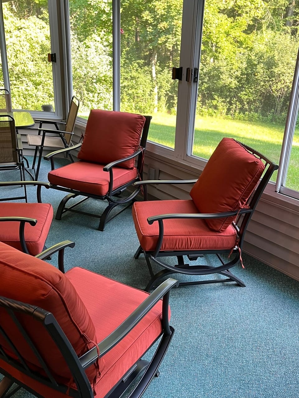 Screen porch 