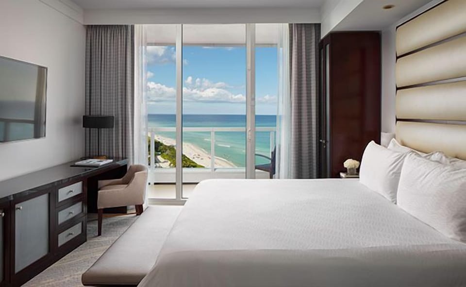 Recharge in a spacious king room with balcony access